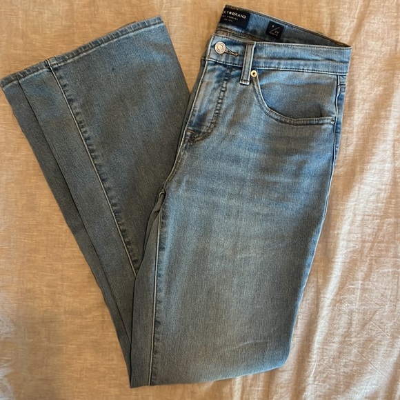 NWOT's Lucky Brand Boot Cut  Jeans Sz 8 - Picture 4 of 5